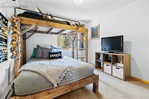 912 Meadow Creek Drive