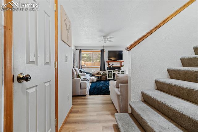 912 Meadow Creek Drive