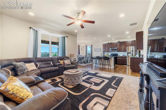 8054 Moorebank Drive