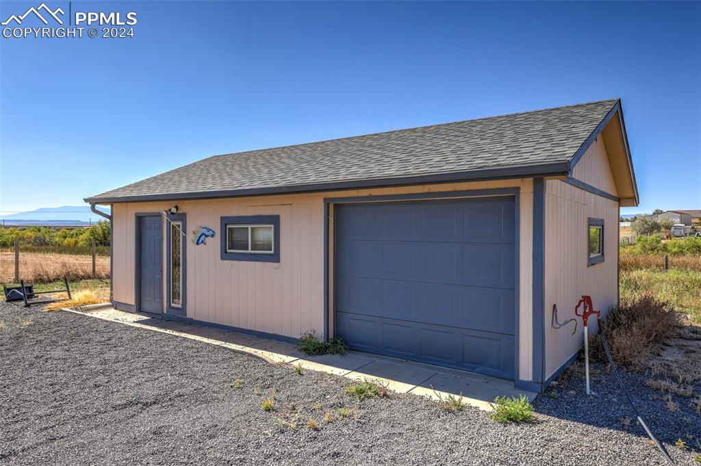 1251 S Silverado Drive