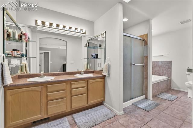 1251 S Silverado Drive