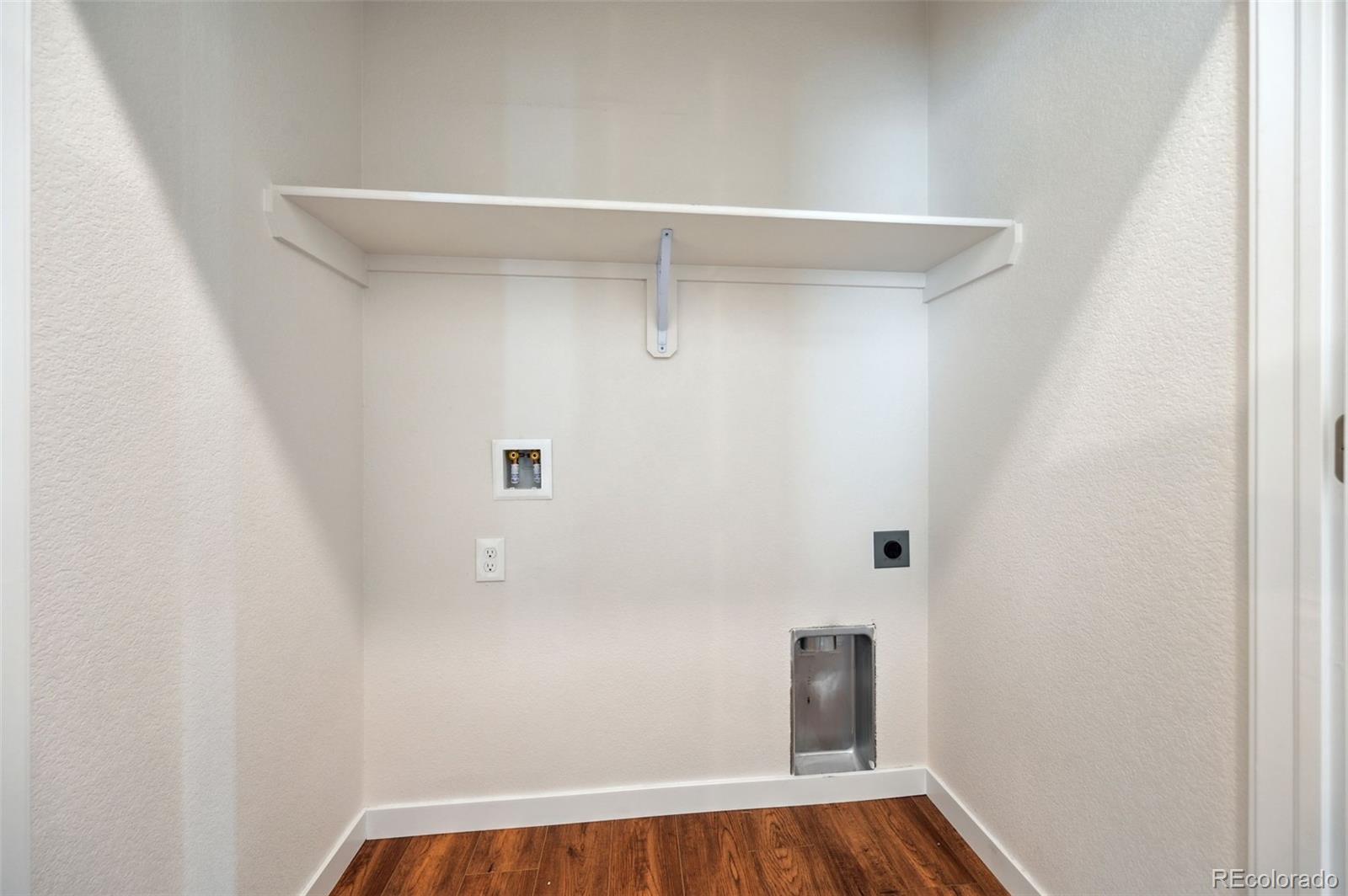 5818 Villa Lorenzo Drive