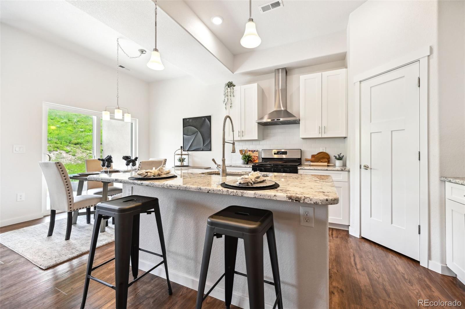 5818 Villa Lorenzo Drive