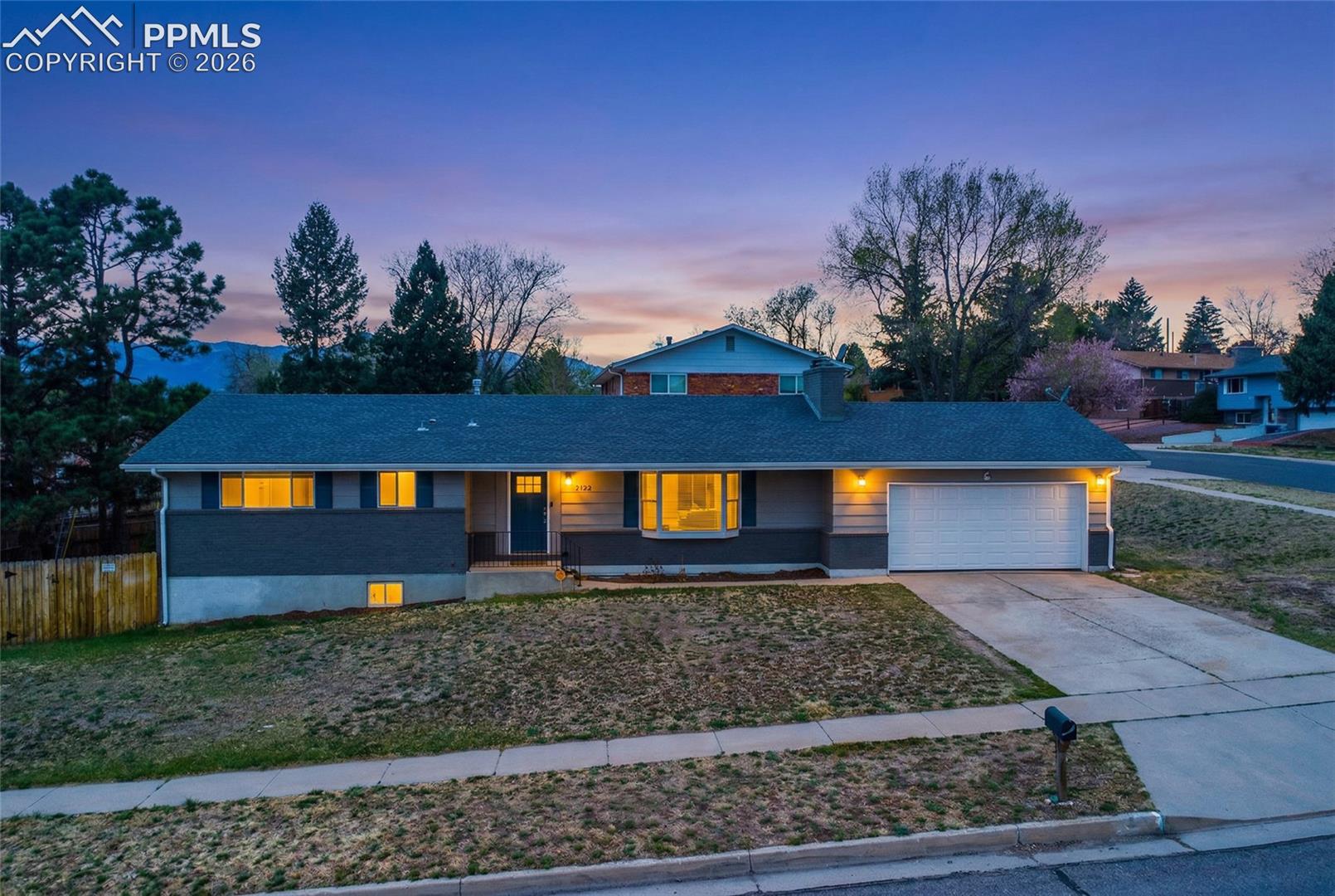 2122 Sussex Lane