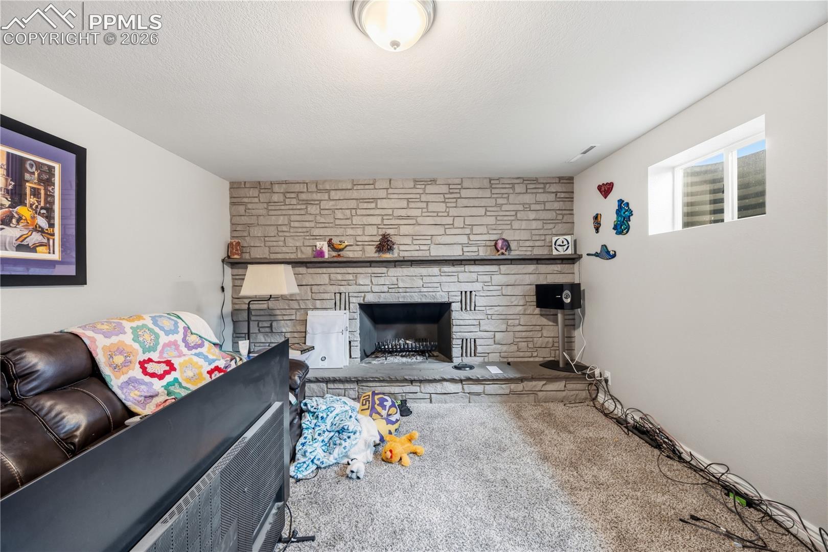 2122 Sussex Lane