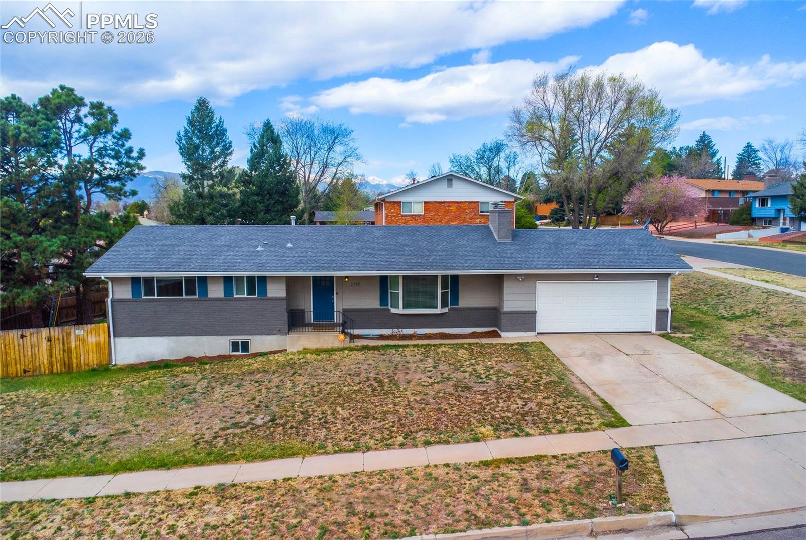 2122 Sussex Lane