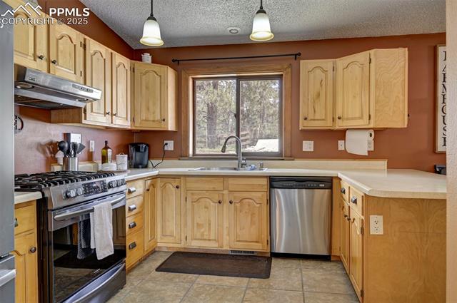 18085 Table Rock Road