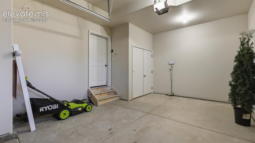 1217 Custer Avenue