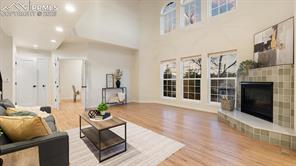 5560 Saddle Rock Road