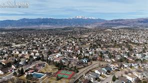 5560 Saddle Rock Road