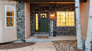 5560 Saddle Rock Road