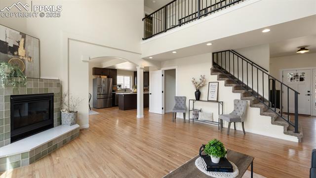 5560 Saddle Rock Road