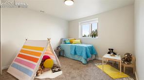 5560 Saddle Rock Road