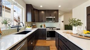 5560 Saddle Rock Road