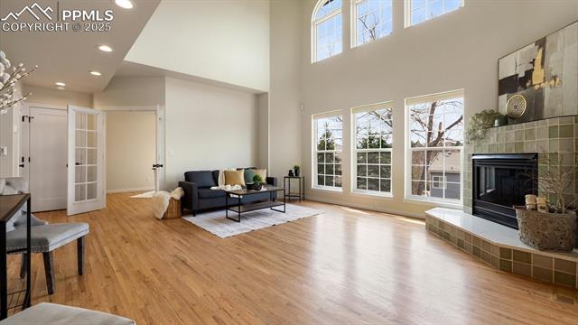 5560 Saddle Rock Road