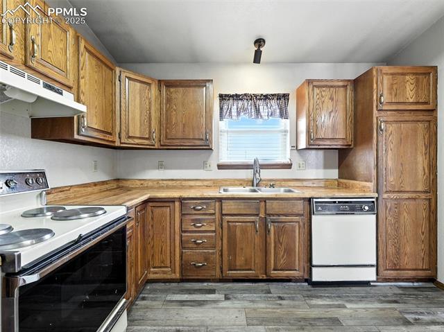 10360 Arrowgrass Loop