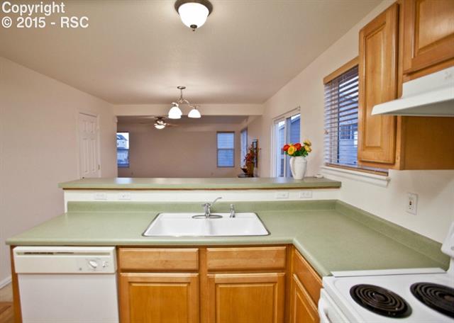 4852 Saddle Ridge Drive