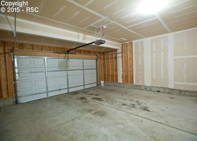 4852 Saddle Ridge Drive