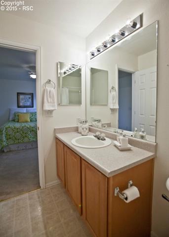 4852 Saddle Ridge Drive