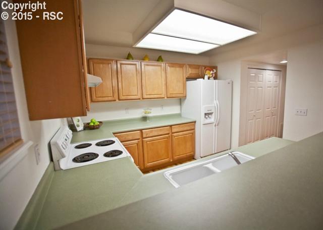 4852 Saddle Ridge Drive