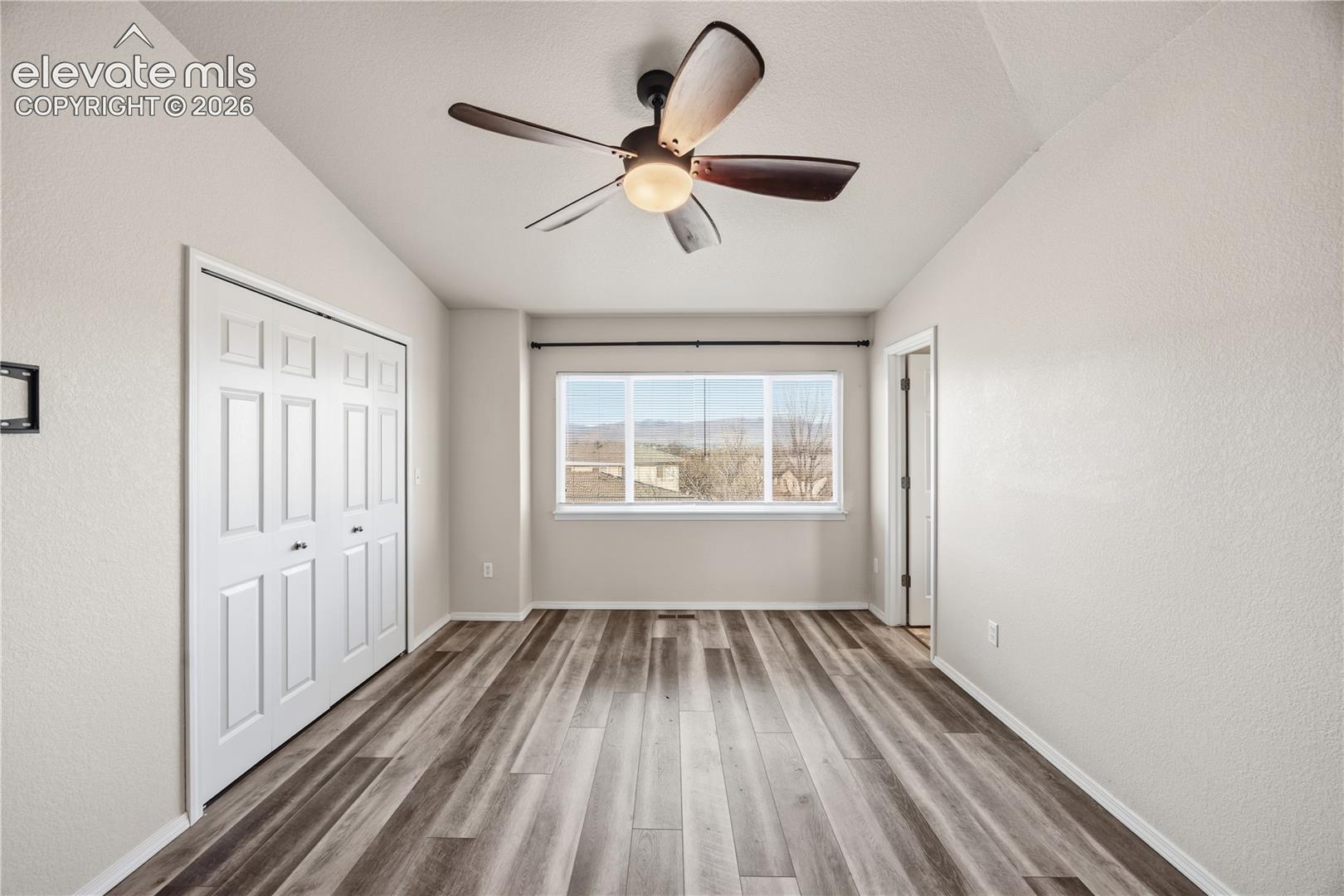 4367 Susie View