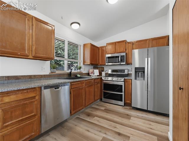 2706 N Chestnut Street