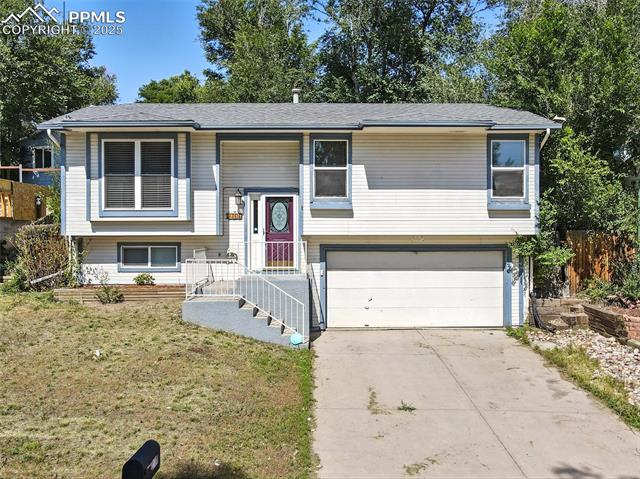2706 N Chestnut Street