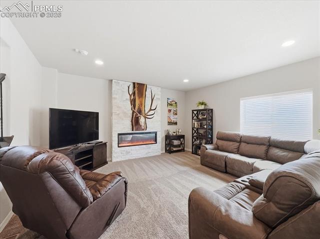 4622 Amazonite Drive