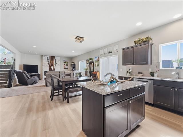 4622 Amazonite Drive