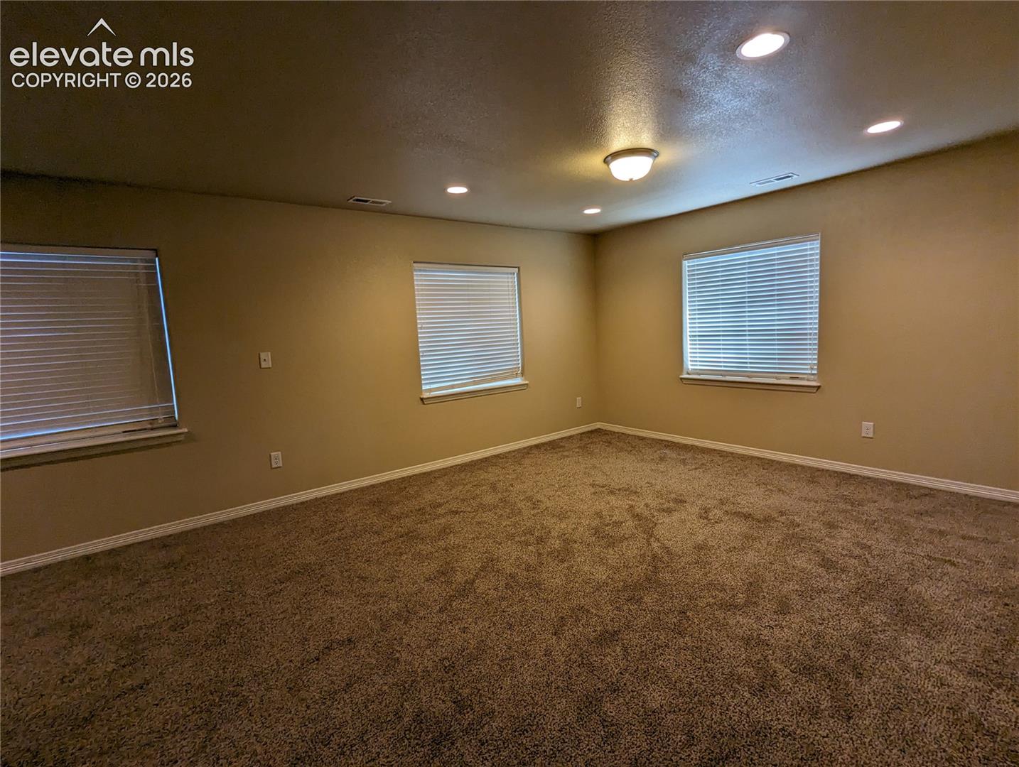 7502 Araia Drive