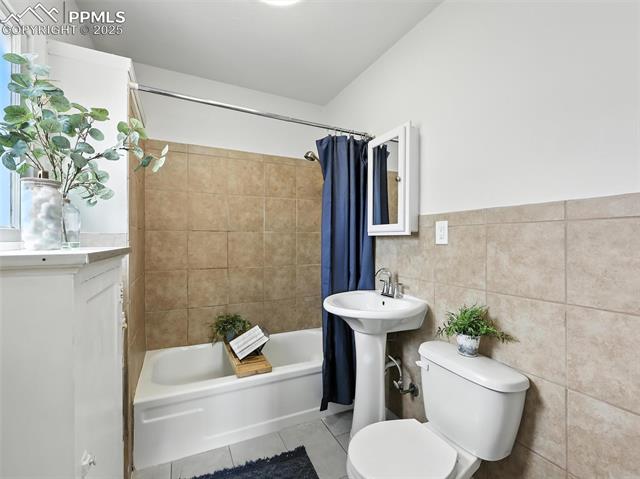 326 N Sheridan Avenue