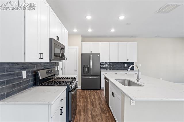 10054 Poppy Mallow Point