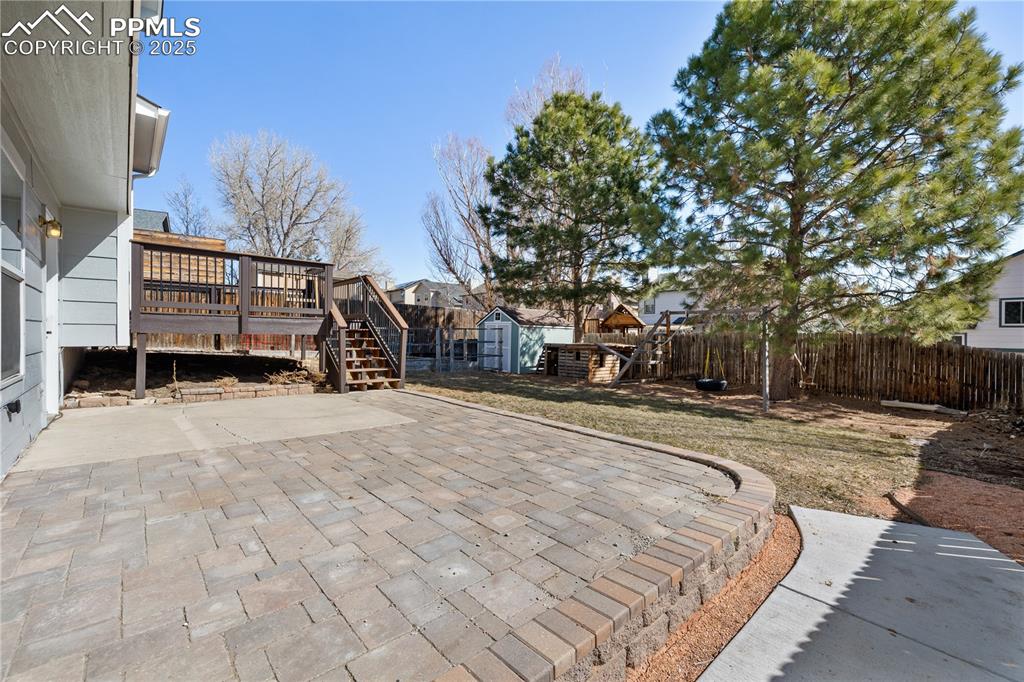 7827 Swiftrun Road