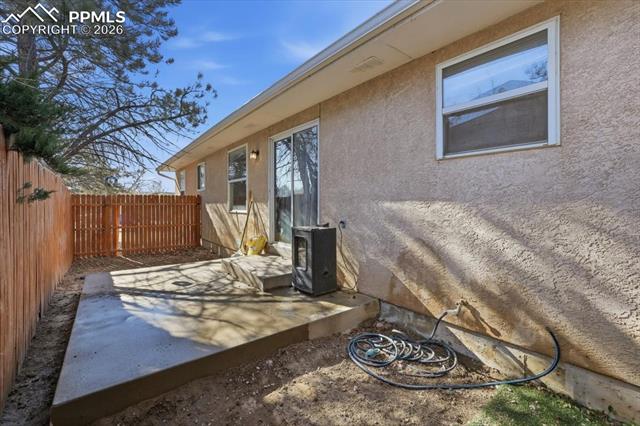 357 W Spaulding Avenue 357-359