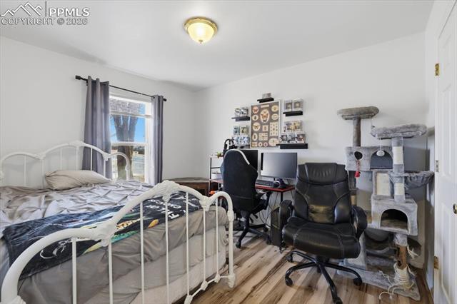 357 W Spaulding Avenue 357-359