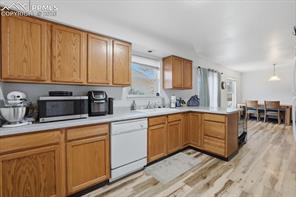 357 W Spaulding Avenue 357-359