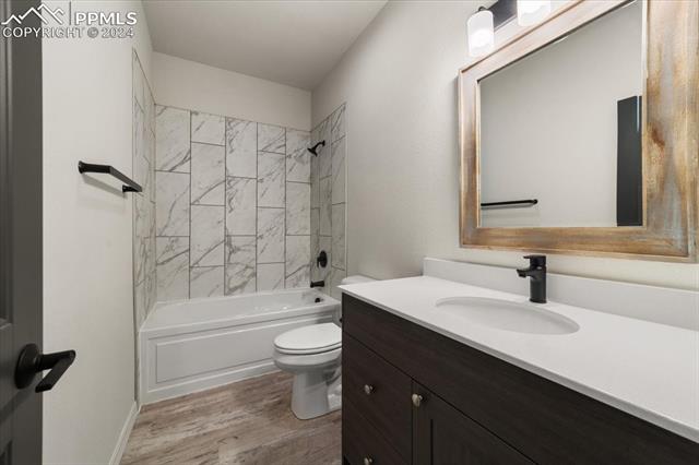 7153 MARSHBERN Court