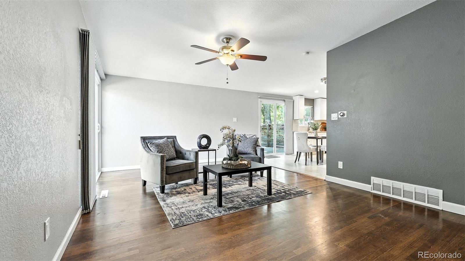 2829 Illinois Avenue