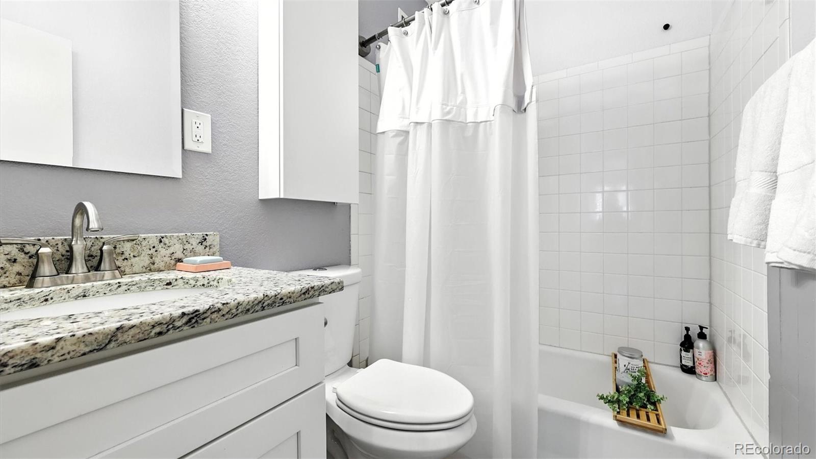 2829 Illinois Avenue