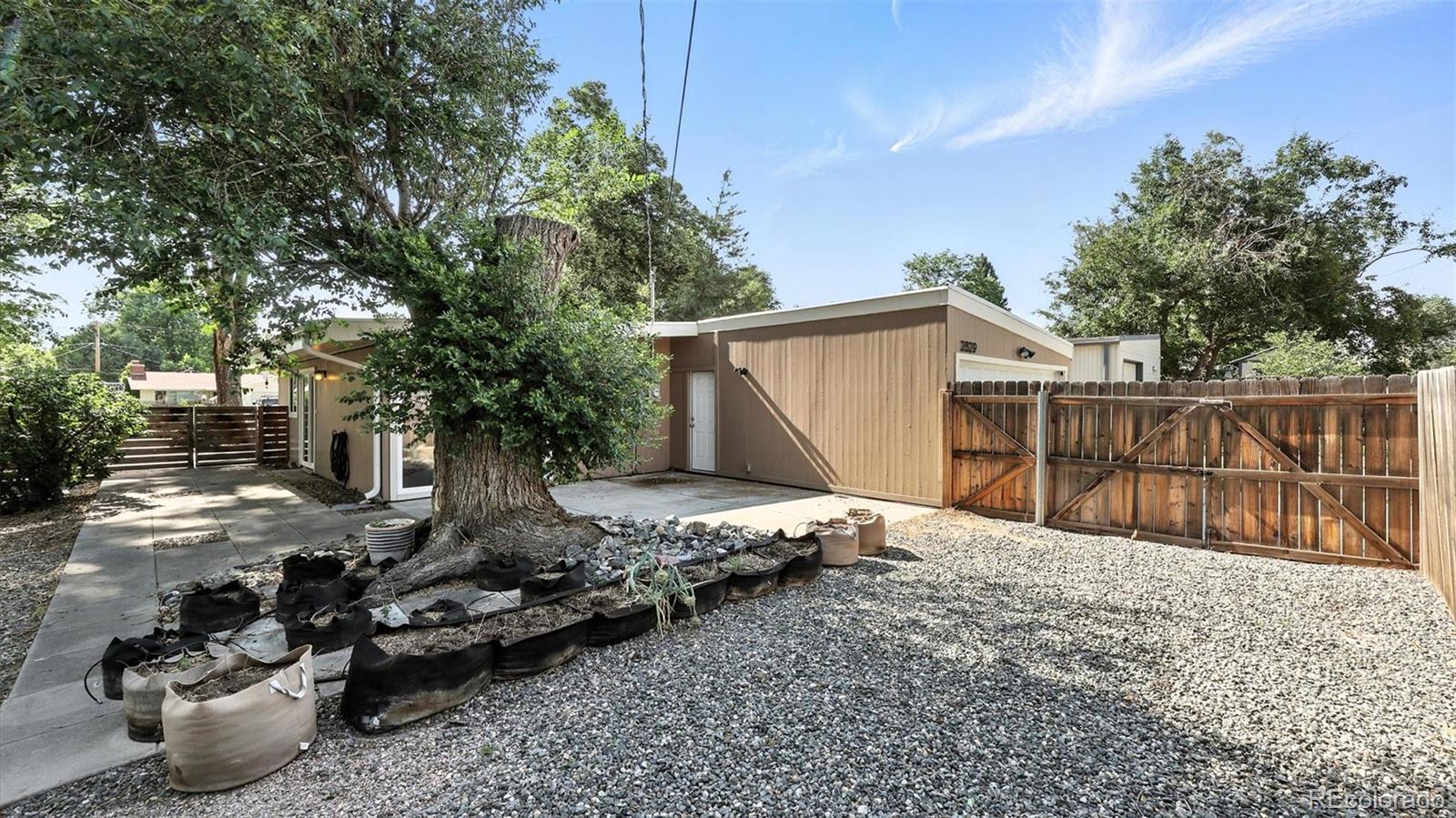 2829 Illinois Avenue