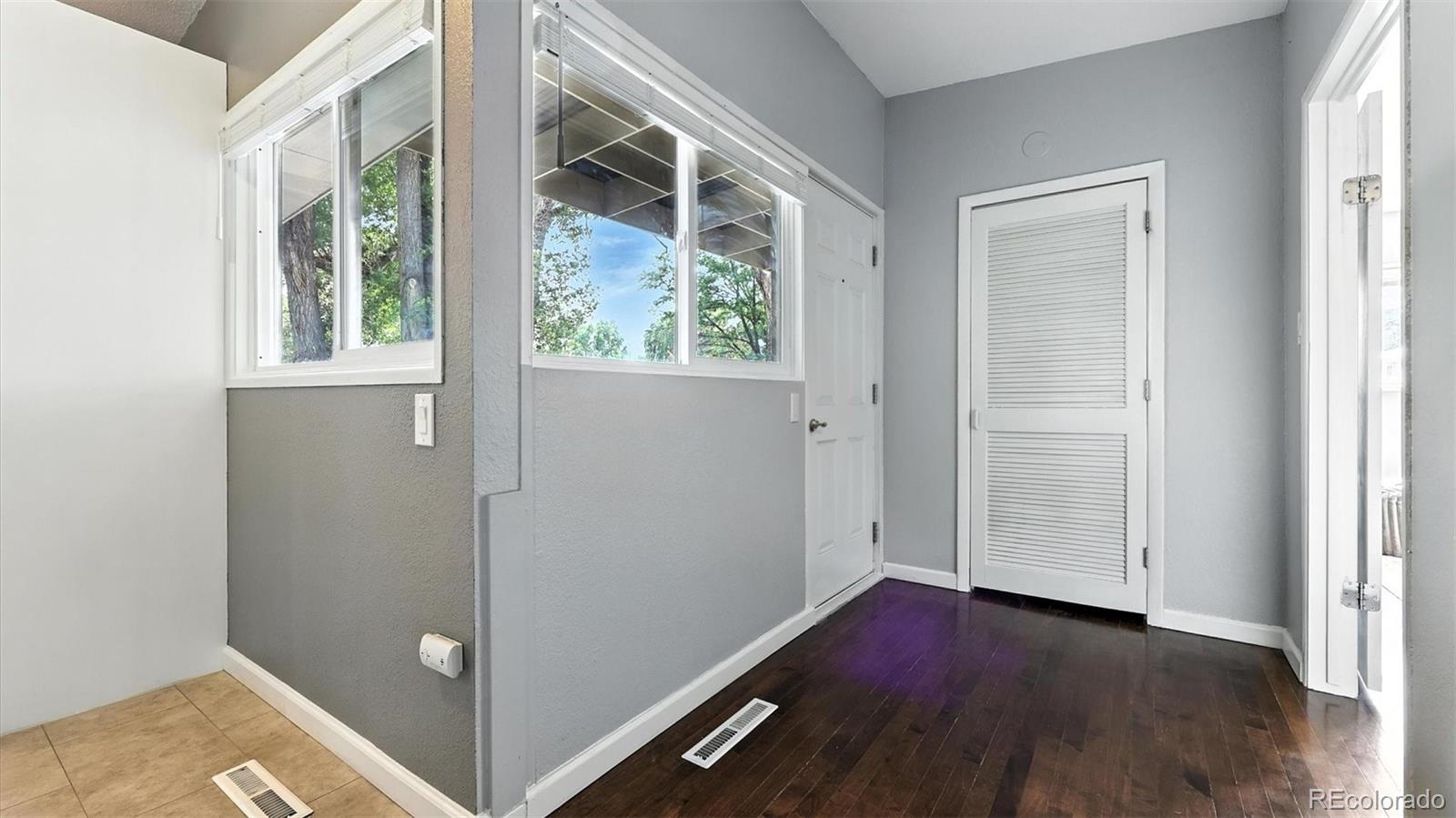 2829 Illinois Avenue