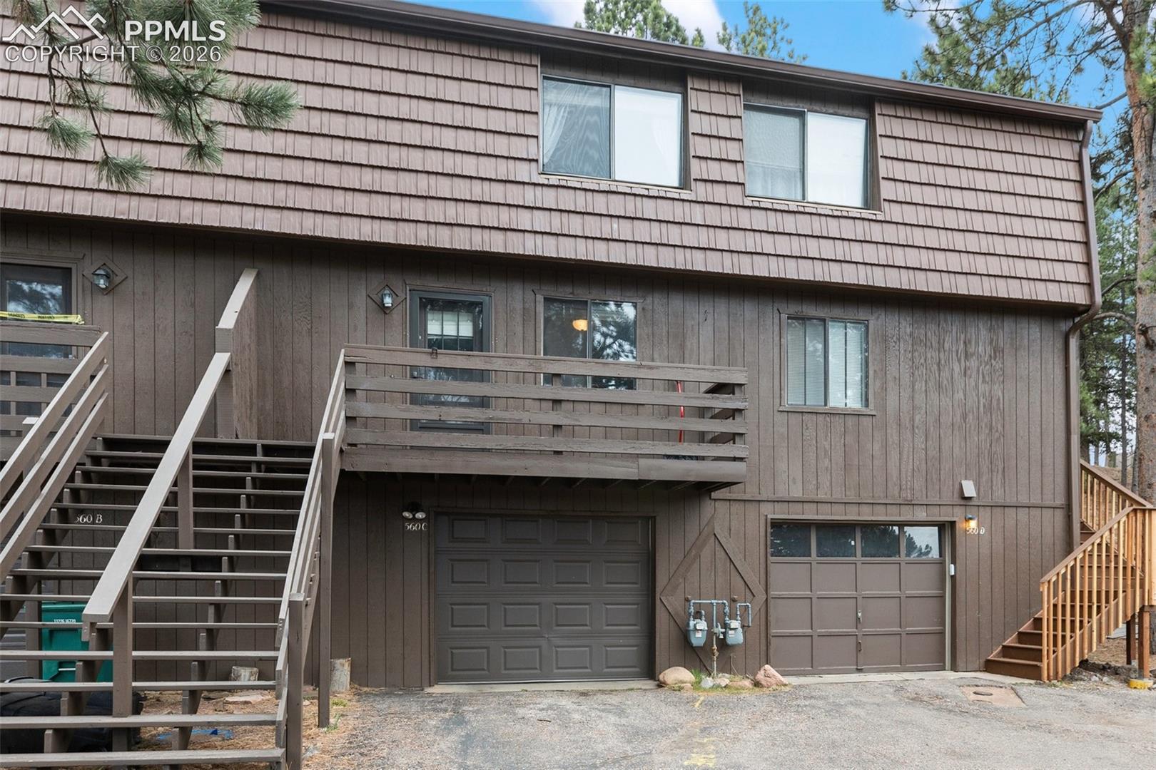 560 Manor Court Unit: C
