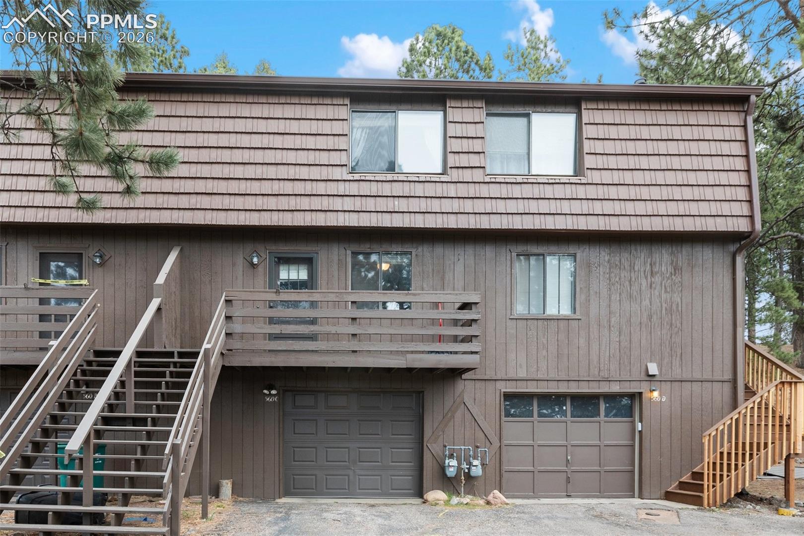 560 Manor Court Unit: C