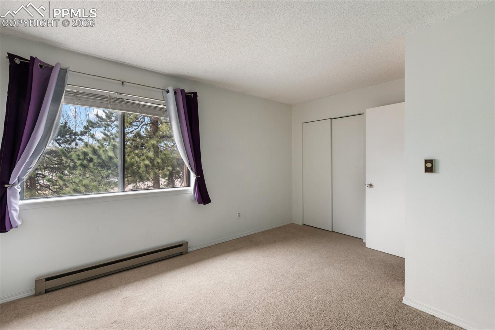 560 Manor Court Unit: C
