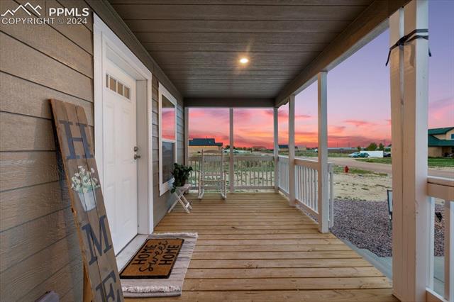503 E Fredonia Drive