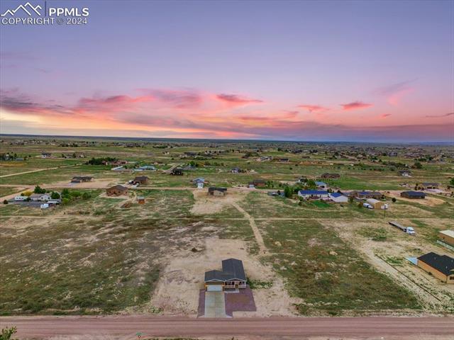 503 E Fredonia Drive