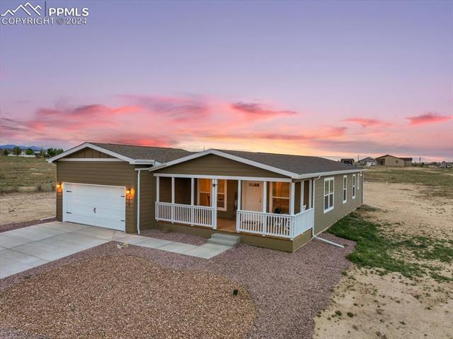 503 E Fredonia Drive