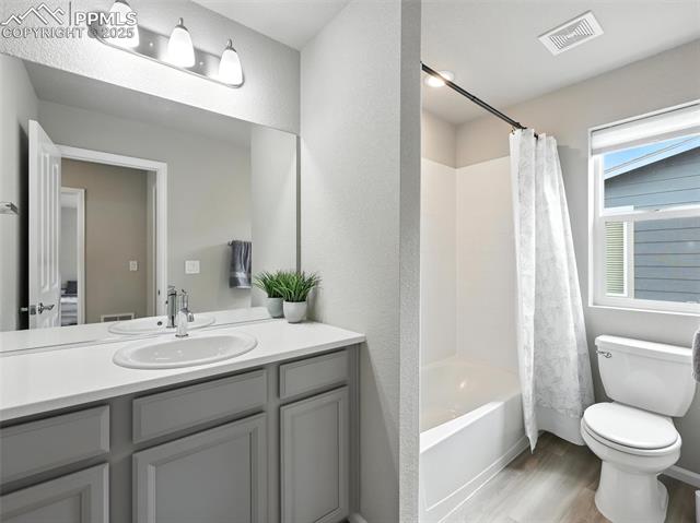 11479 Sanderling Street