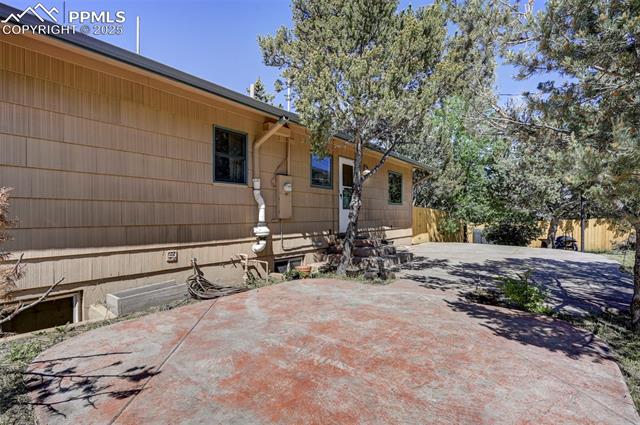 4665 Fox Road