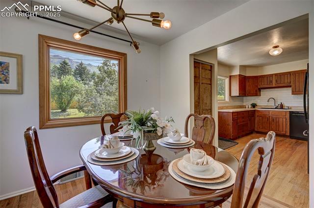 4665 Fox Road